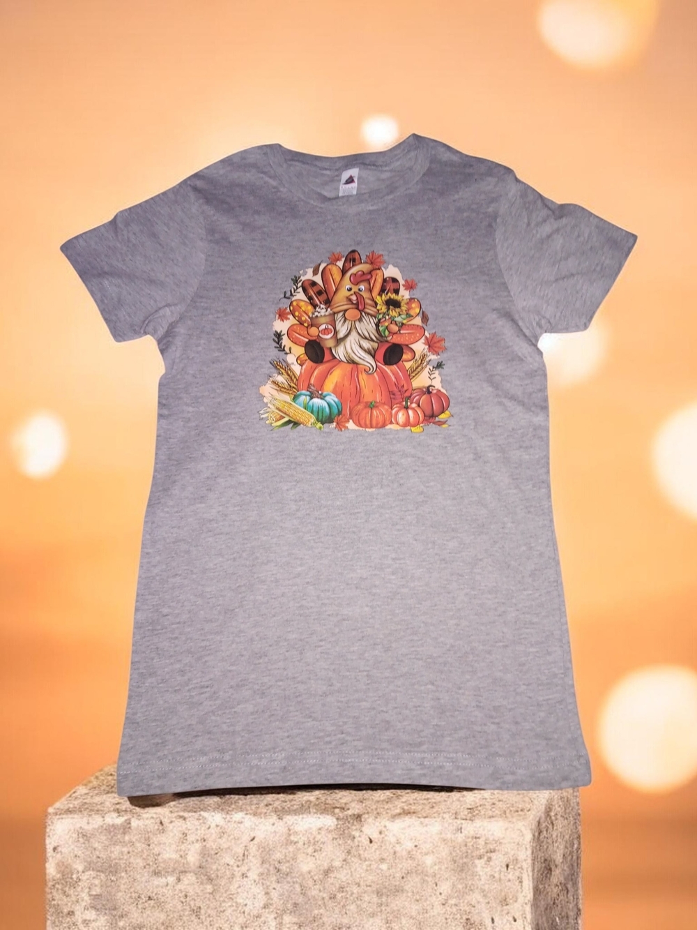 Grey Women's Graphic Tee with Autumn Pumpkin Design Size XS